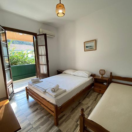 Pansion Vasso Hotel Ayios Nikitas Ngoại thất bức ảnh