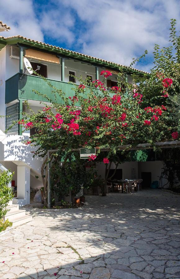 Pansion Vasso Hotel Ayios Nikitas Ngoại thất bức ảnh