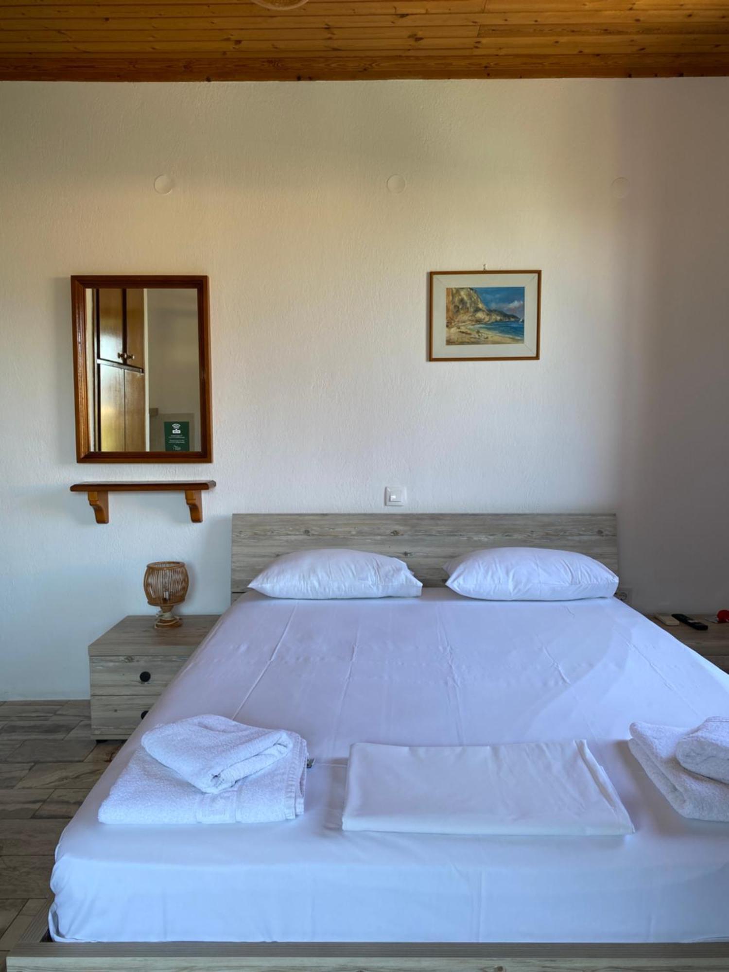 Pansion Vasso Hotel Ayios Nikitas Ngoại thất bức ảnh